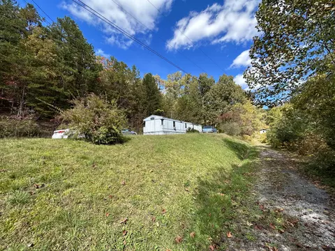 90 James Miles Subdivision Rd, Flat Lick, KY 40935