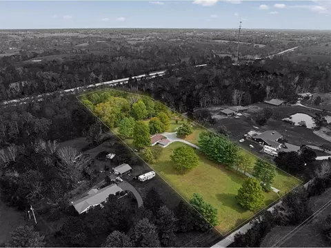 2100 Miller Hunt Rd, Winchester, KY 40391