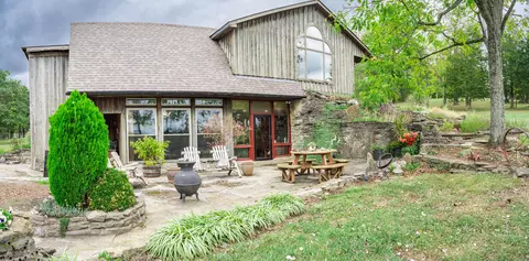 1134 Buckley Ln, Lawrenceburg, KY 40342