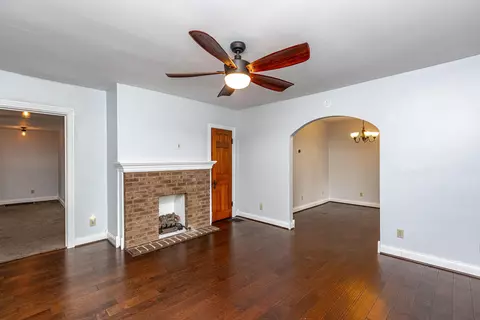 506 E 3rd St, Perryville, KY 40468 photo 6