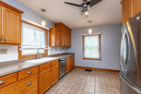 506 E 3rd St, Perryville, KY 40468 photo 11