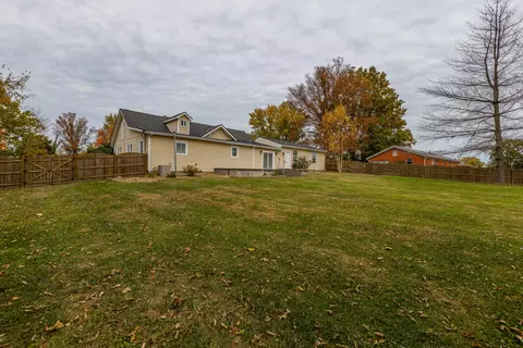 506 E 3rd St, Perryville, KY 40468 photo 42