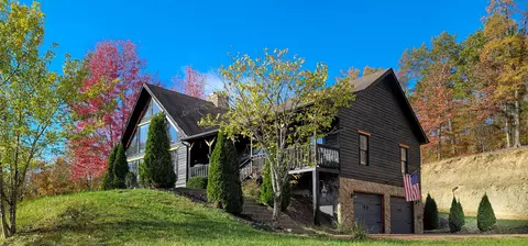 128 Silver Maple Ln, Stanton, KY 40380