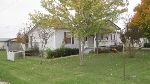 71 Ridgecrest Dr, Flemingsburg, KY 41041