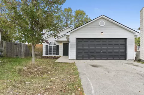 2500 Cashel Ct, Lexington, KY 40509