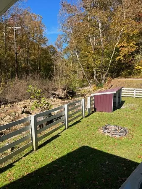1012 Highway 2005, Pathfork, KY 40863 photo 7
