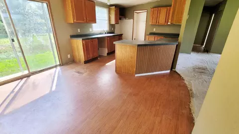 8 Trailer Rd, Calhoun, KY 42327 photo 4