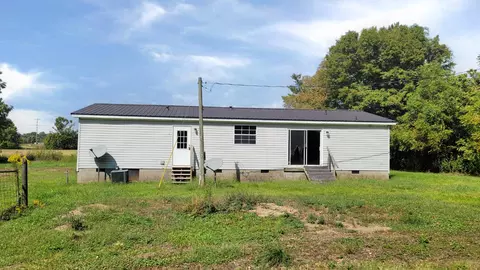 8 Trailer Rd, Calhoun, KY 42327 photo 2