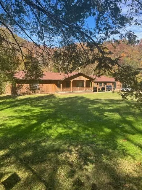 2866 W Highway 72, Harlan, KY 40831
