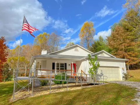 71 Alexander Dr, Corbin, KY 40701