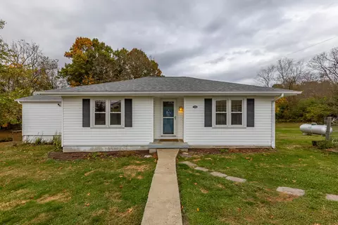 346 Oregon Rd, Salvisa, KY 40372