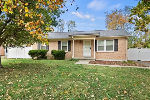200 Garden Park Dr, Nicholasville, KY 40356