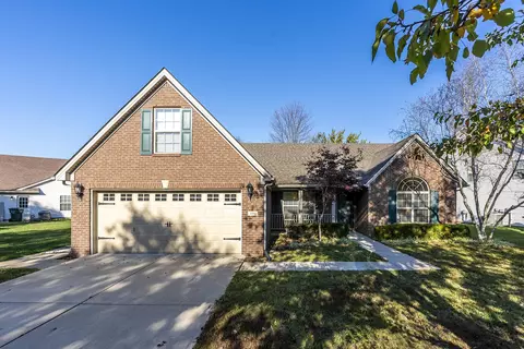 4392 Rivard Ln, Lexington, KY 40509