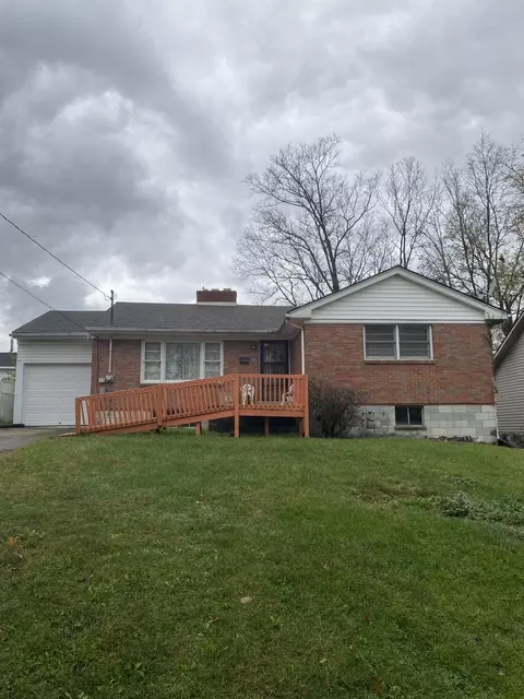 110 3rd St, Winchester, KY 40391