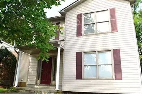 373 Chase Pl, Lexington, KY 40503