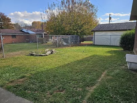 1105 Lark Ln, Corbin, KY 40701 photo 26