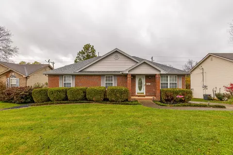 241 Forest Ridge Dr, Frankfort, KY 40601
