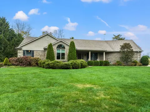 125 Gwinn Island Rd, Danville, KY 40422