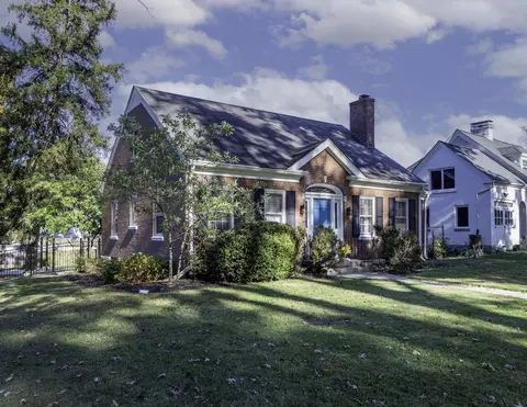 801 Cooper Dr, Lexington, KY 40502