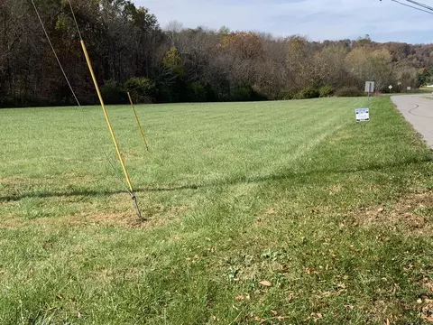 Na Parcel J0l-001-005 W. Shelby, Junction City, KY 40440