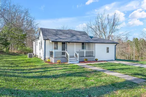 715 White-conkwright Rd, Winchester, KY 40391