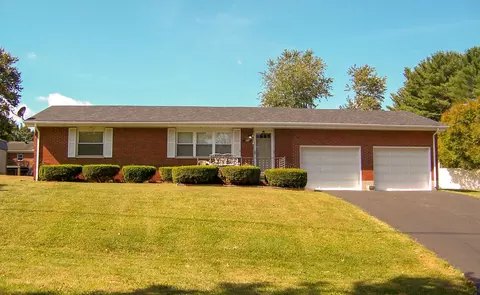 614 Virginia Ave, Mount Sterling, KY 40353