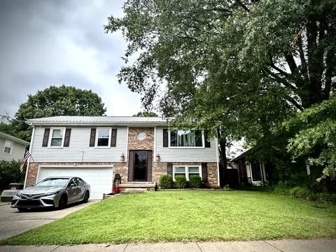 3908 Hidden Springs Dr, Lexington, KY 40514