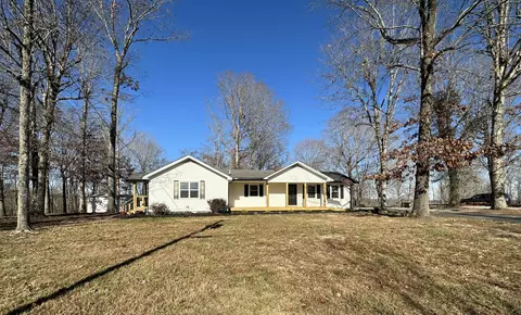 2030 Yellow Hammer Rd, Columbia, KY 42728