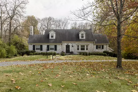 1808 Old Paris Rd, Lexington, KY 40505