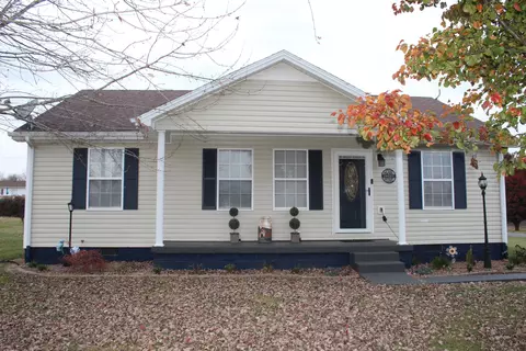 368 Fairground Rd, Stanford, KY 40484
