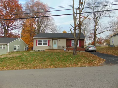 206 Waveland Ave, Danville, KY 40422