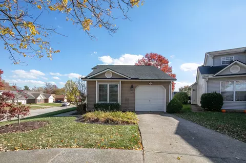 139 Copperfield Ln, Georgetown, KY 40324