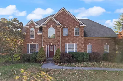 1268 Cape Cod Cir, Lexington, KY 40504