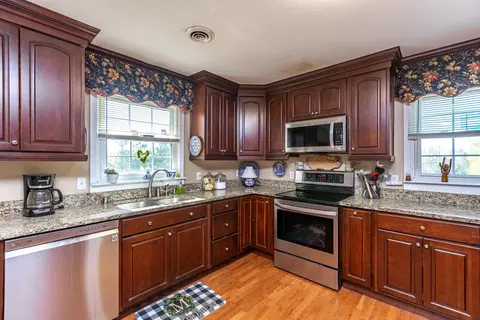 16 Estes Dr, Lancaster, KY 40444 photo 7