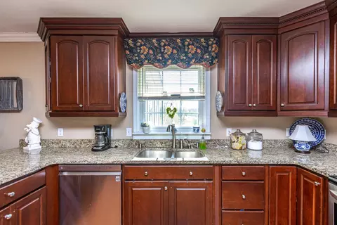 16 Estes Dr, Lancaster, KY 40444 photo 8