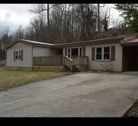 1029 Ivy Hill Rd, Harlan, KY 40831