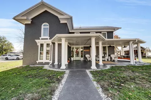 331 E High St, Owingsville, KY 40360