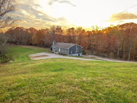 1784 Porter Rd, Sadieville, KY 40370