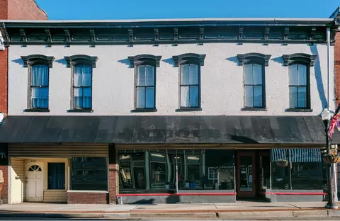 420 Main St, Paris, KY 40361