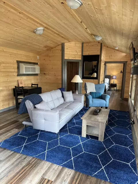 225 Eagle Ridge Rd, Campton, KY 41301