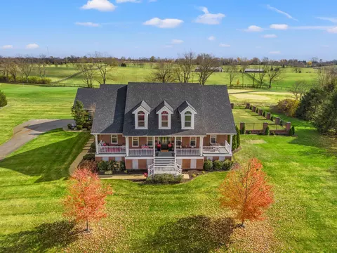 1038 High Point Dr, Nicholasville, KY 40356