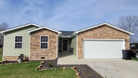 244 Hickory Ridge Dr, Corbin, KY 40701