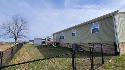 244 Hickory Ridge Dr, Corbin, KY 40701 photo 15