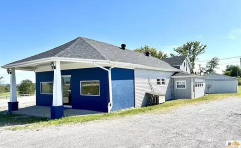 5680 Columbia Hwy, Greensburg, KY 42743
