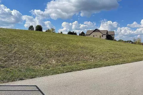 108 Lauren Ln, Lancaster, KY 40444