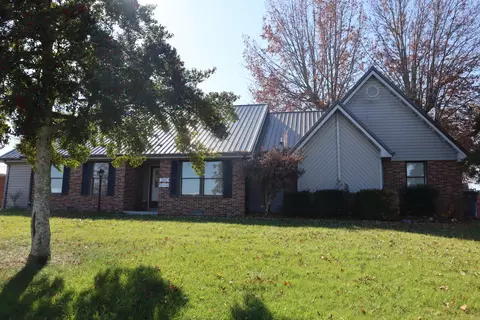 223 Briarwood Dr, Somerset, KY 42503