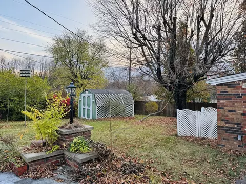 112 E Jefferson Ave, Danville, KY 40422 photo 33