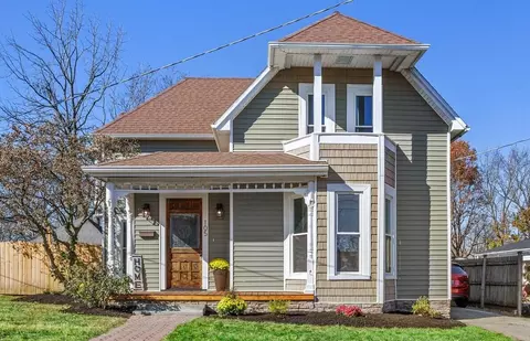 105 N 3rd St, Nicholasville, KY 40356