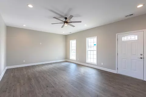 879 Knob Lick Rd, Junction City, KY 40440