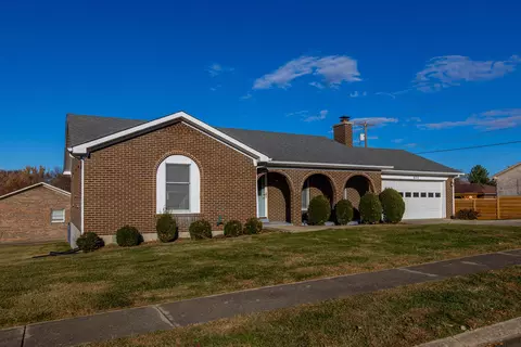 605 Hickory Hill Rd, Nicholasville, KY 40356